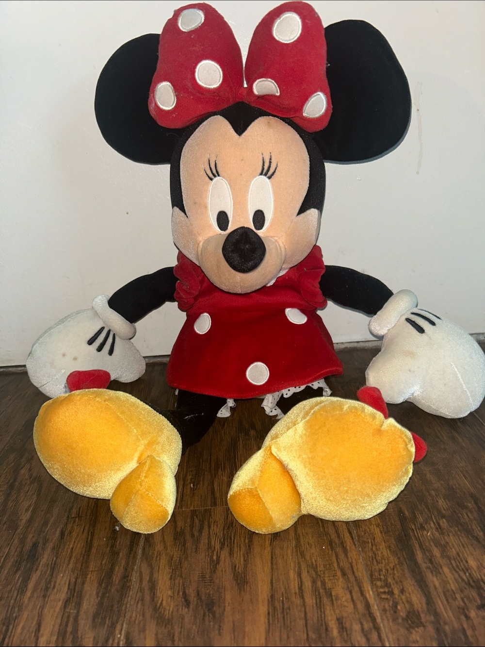 Disney Minnie Mouse Plush - Red, Black, White & Yellow